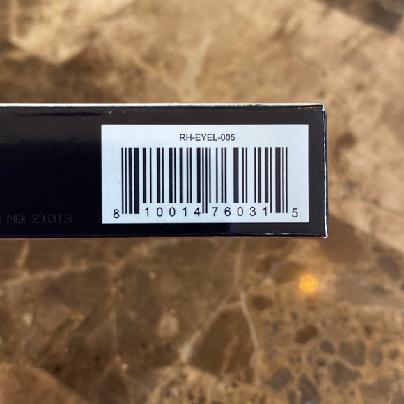 Realher Eye Am Resilient Metallic Bronze Eyeliner - Picture 3 of 3